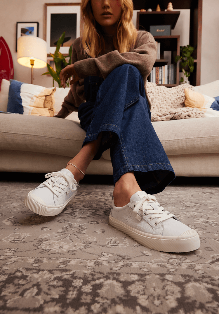 CARIUMA: Classic Women's Sneakers