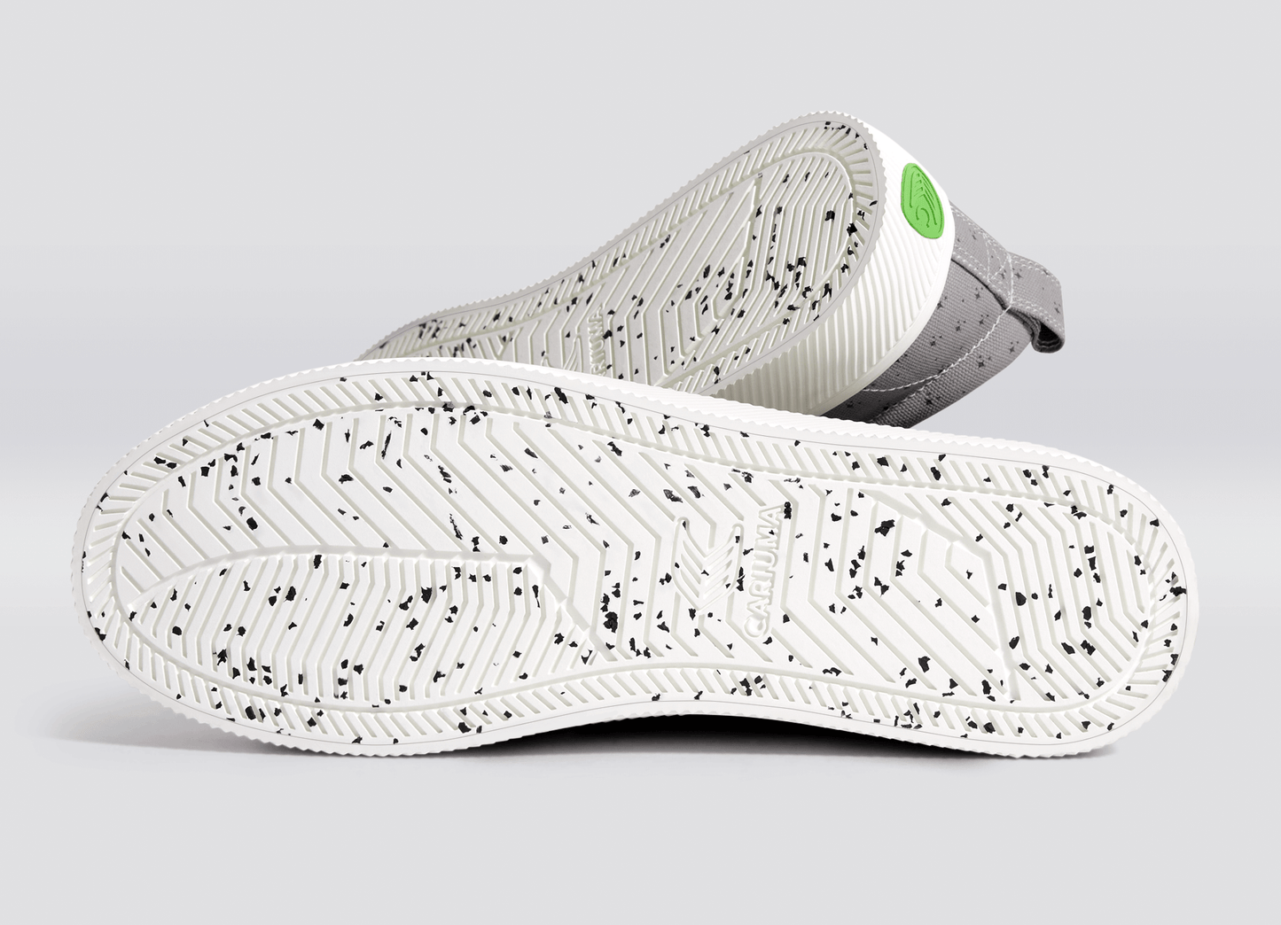 Marie Kondo OCA Canvas Light Grey Contrast Thread