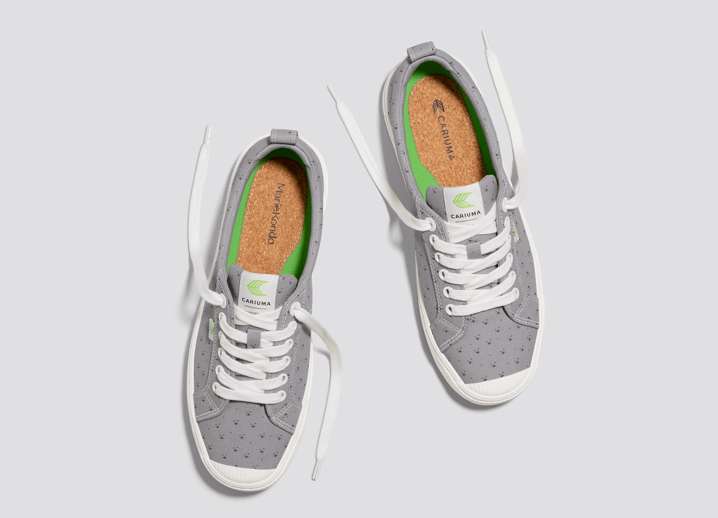 Marie Kondo OCA Canvas Light Grey Contrast Thread