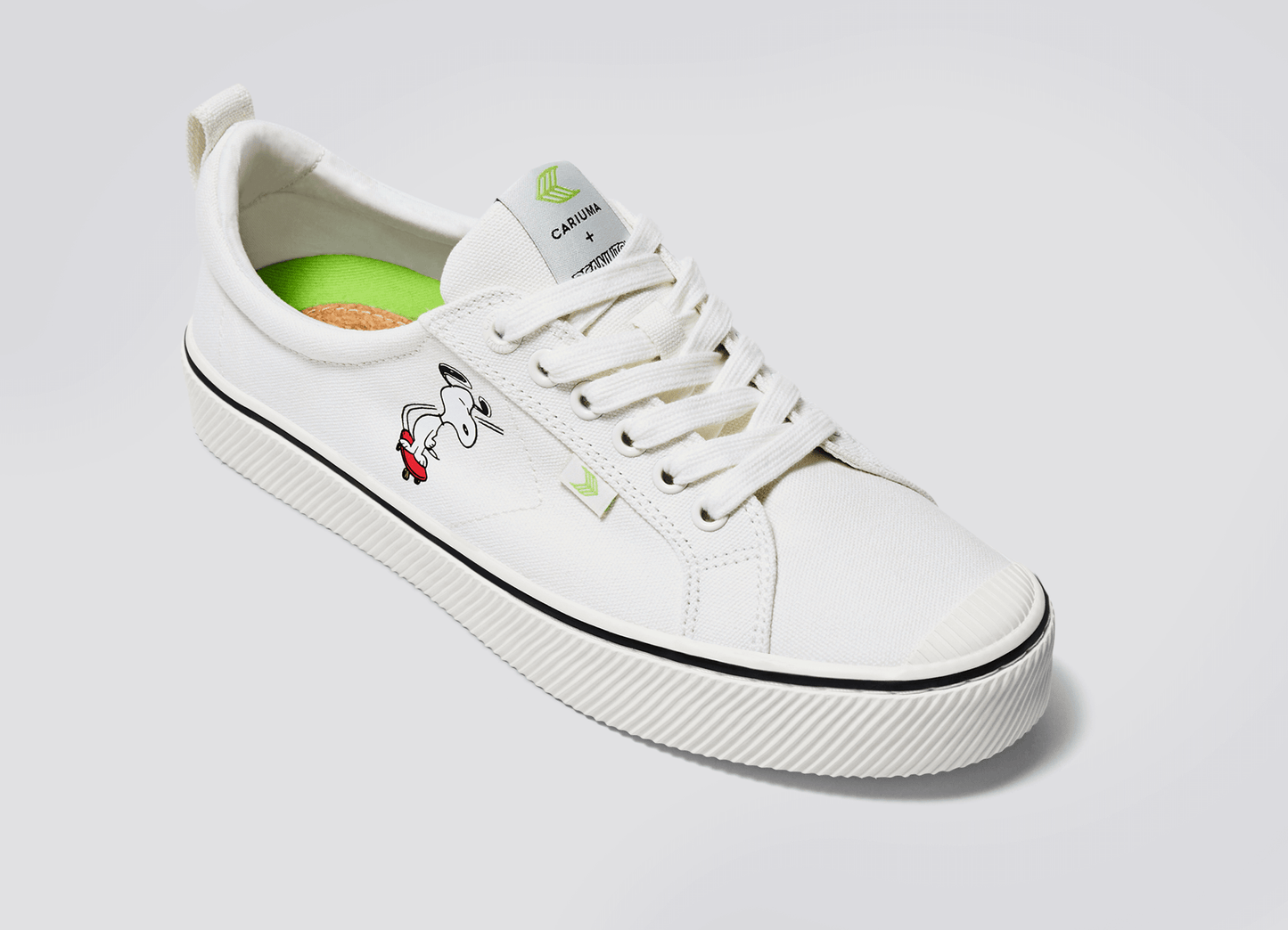 OCA Canvas Snoopy Skate Off-White