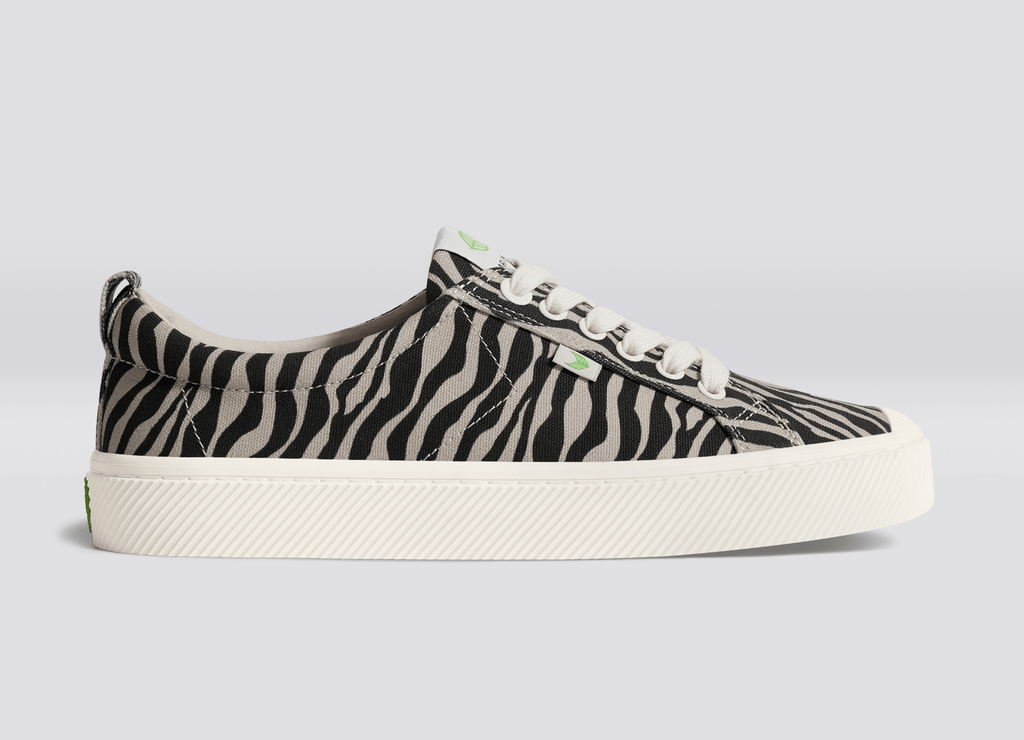 Sneakers zebra store