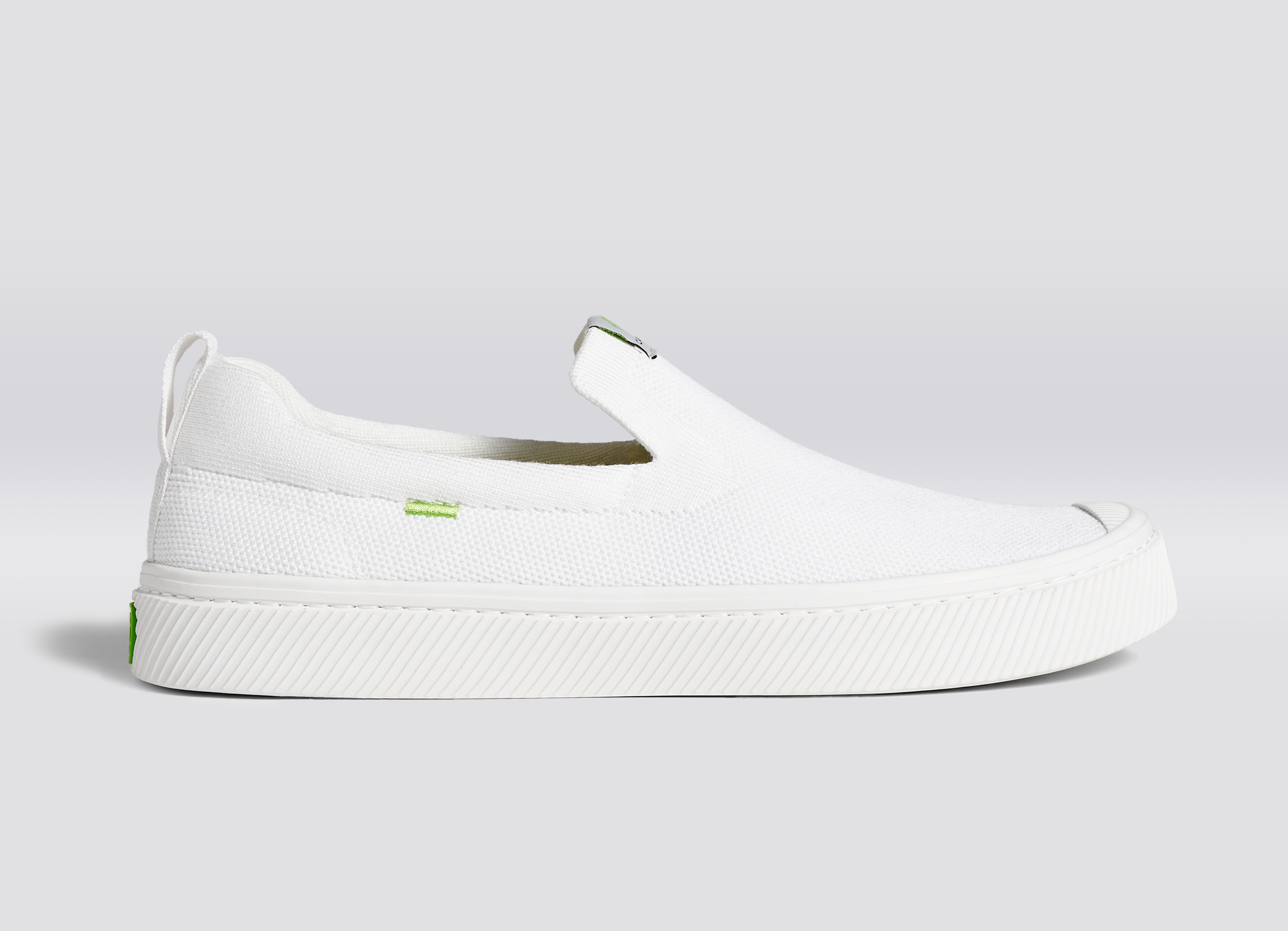 CARIUMA Women s Knit White Slip on Sneakers IBI SLIP ON
